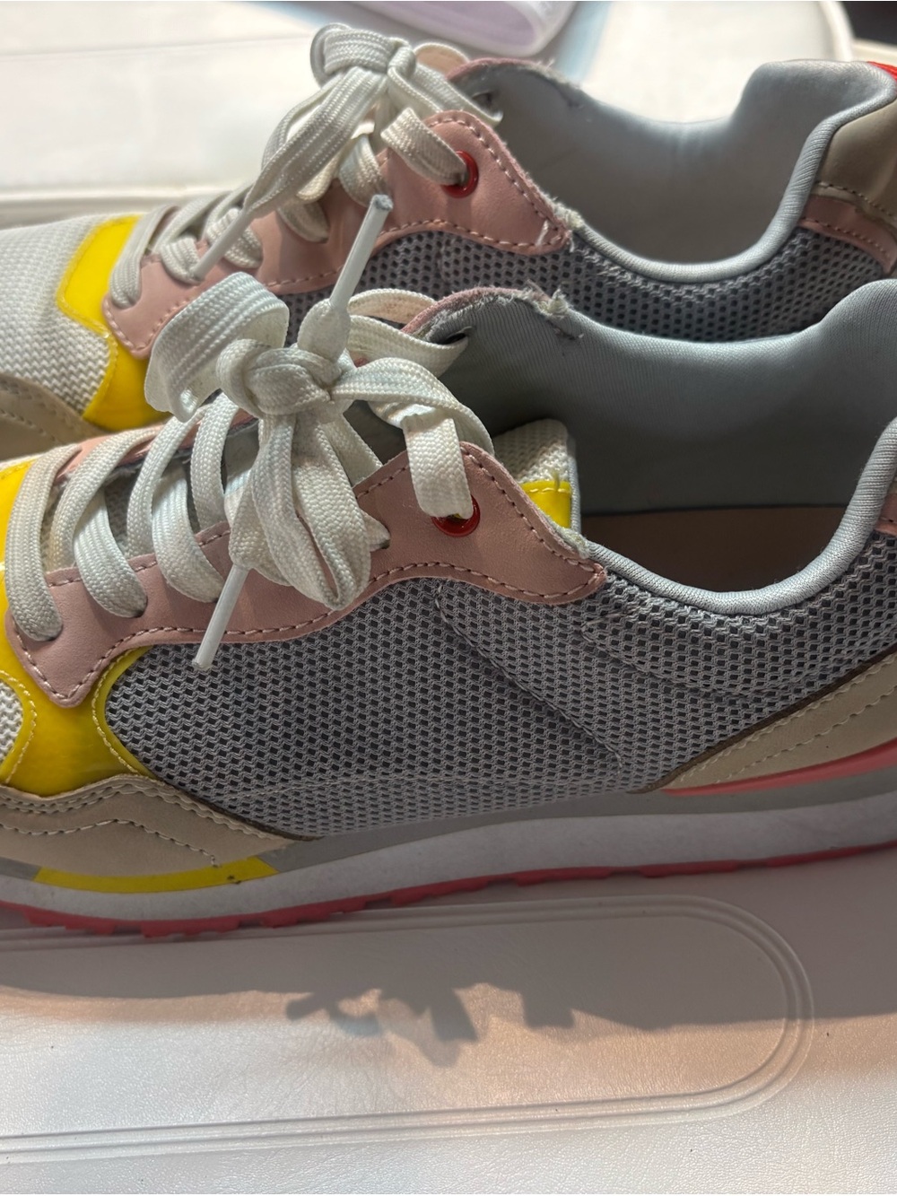 Women’s Casual Mesh Sneakers in Gray, Pink & Yellow